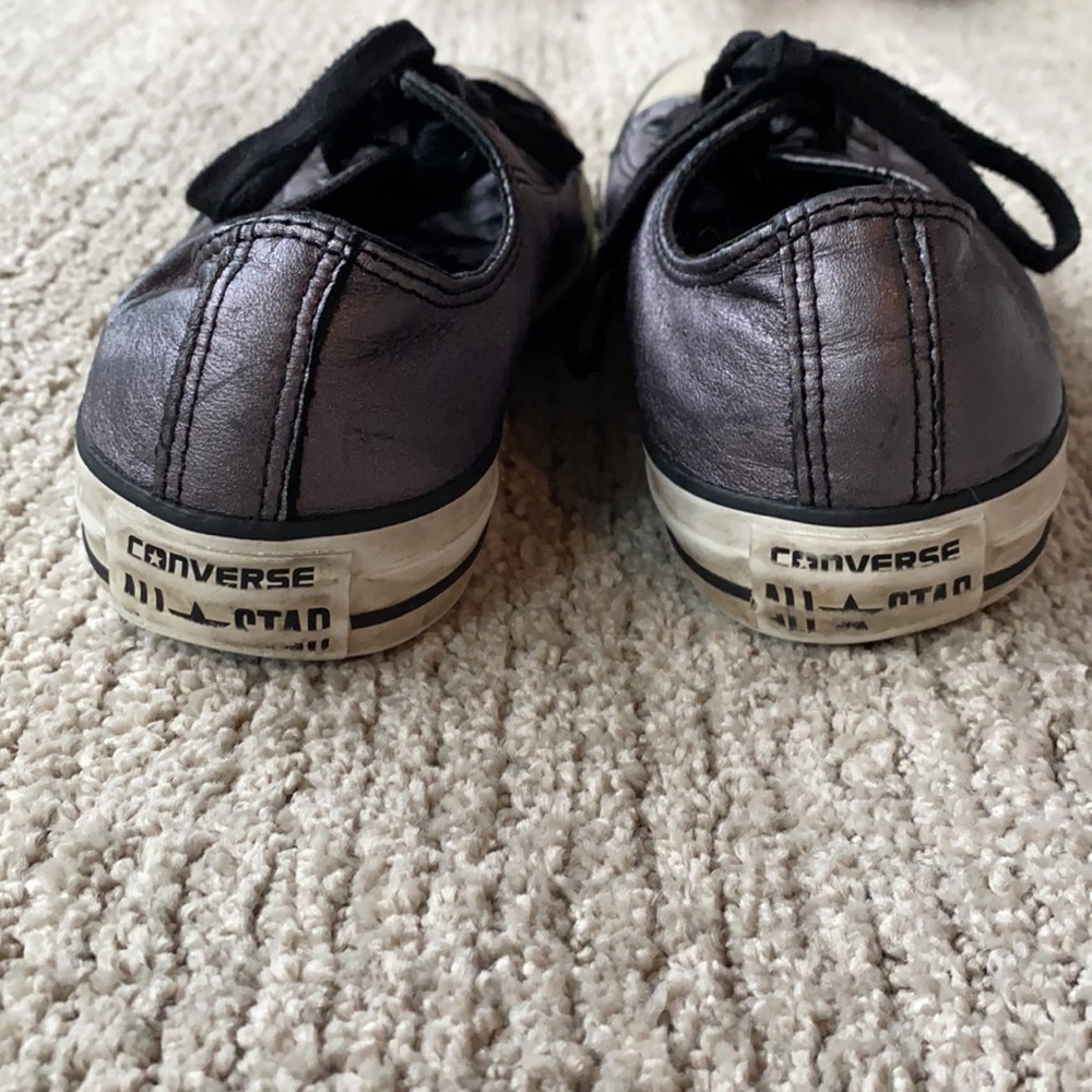 Converse Metallic Grey Leather Low Top Sneakers | Size 6.5 y2k - Picture 4 of 5